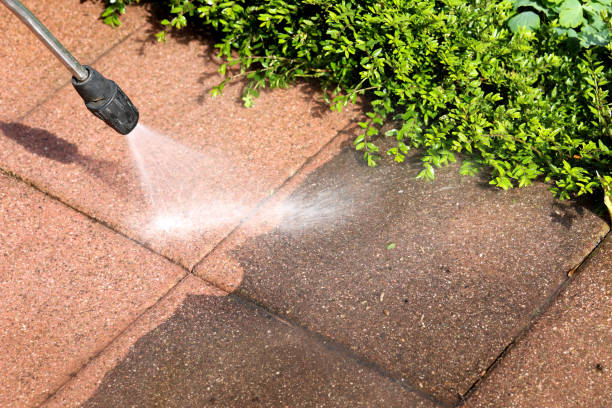 Why Choose Our Certified Pressure Washing Experts for Your Project Needs in Lakehills, TX?